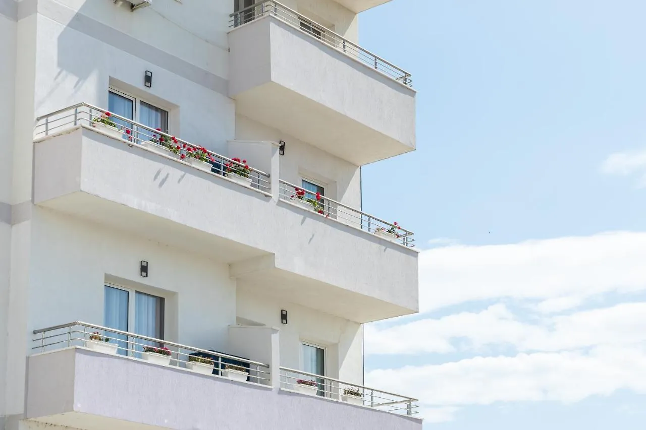 Compas Boutique Hotel Golem  4*, Golem (Tirana)