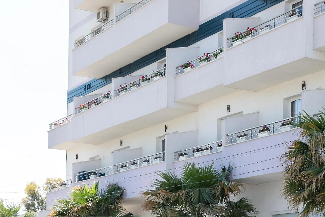 Compas Boutique Hotel Golem