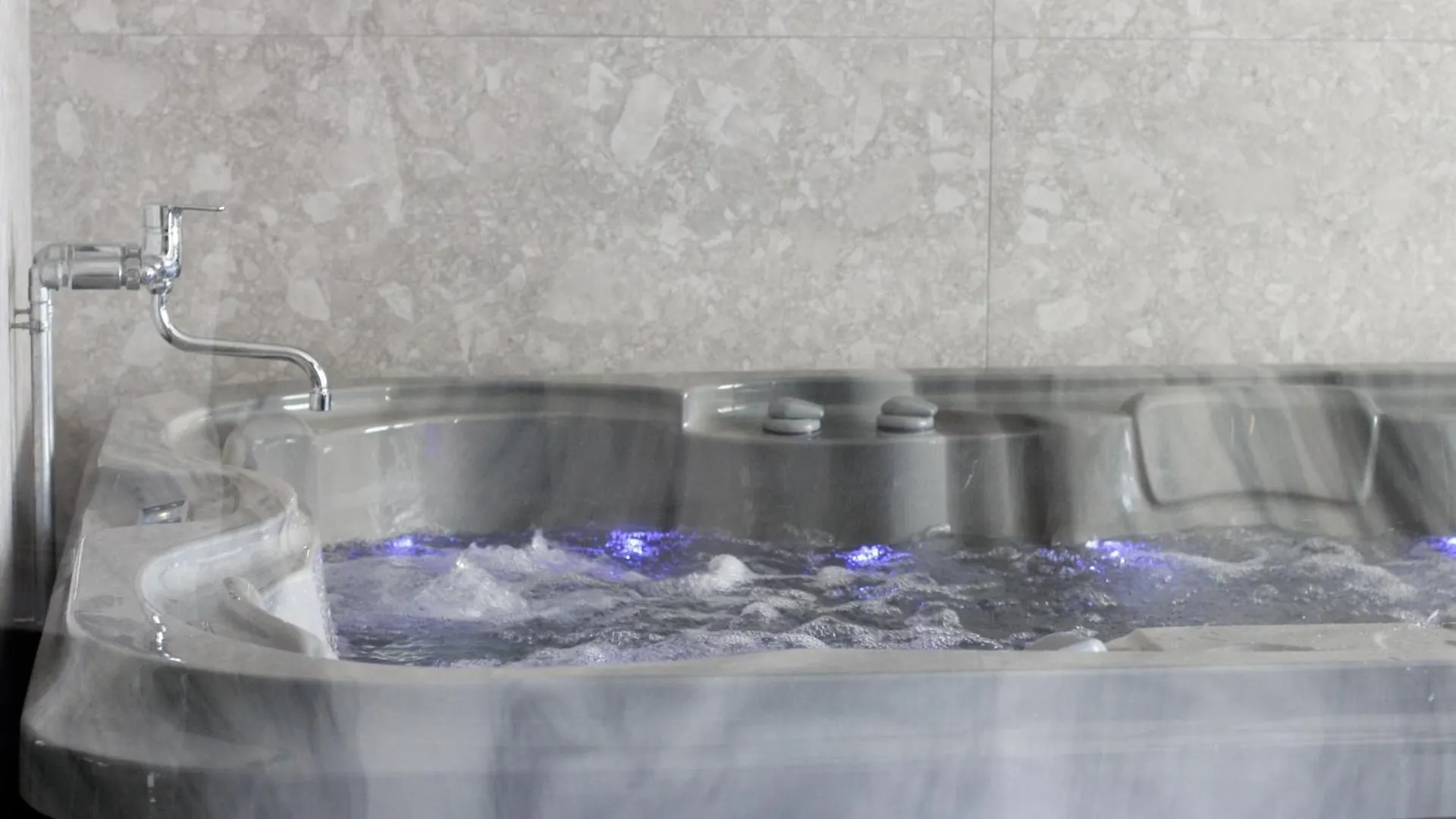 ****  Compas Boutique Hotel Golem  Albania
