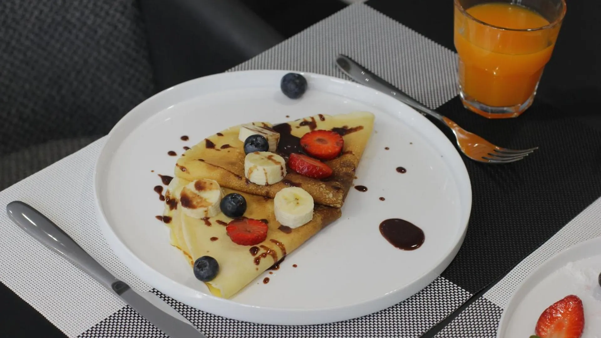 Compas Boutique Hotel Golem