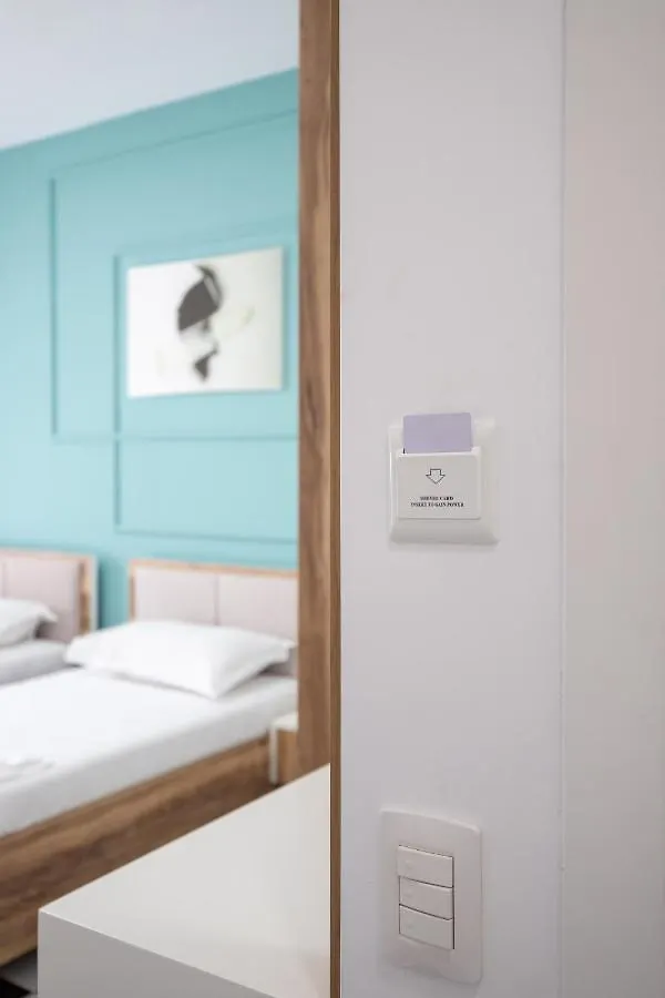 ****  Compas Boutique Hotel Golem  Albanien