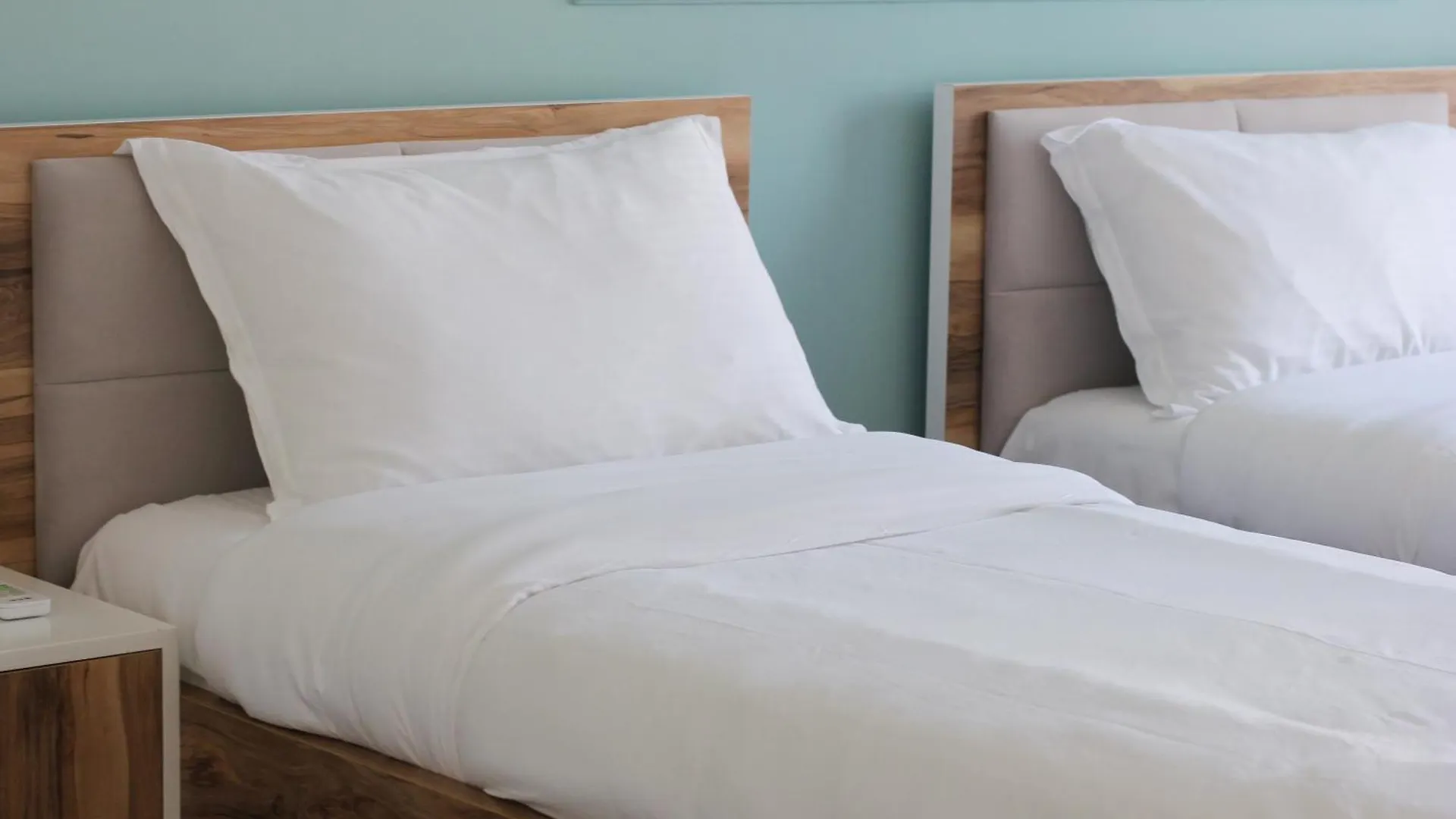 ****  Compas Boutique Hotel Golem  Albánie